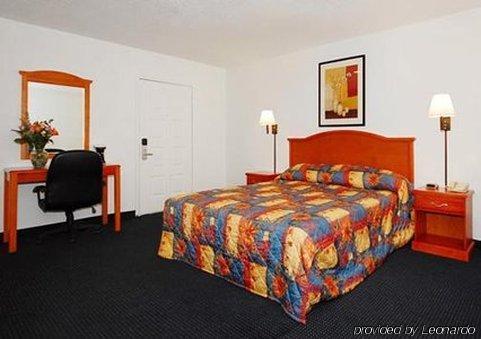 Rodeway Inn Effingham Camera foto